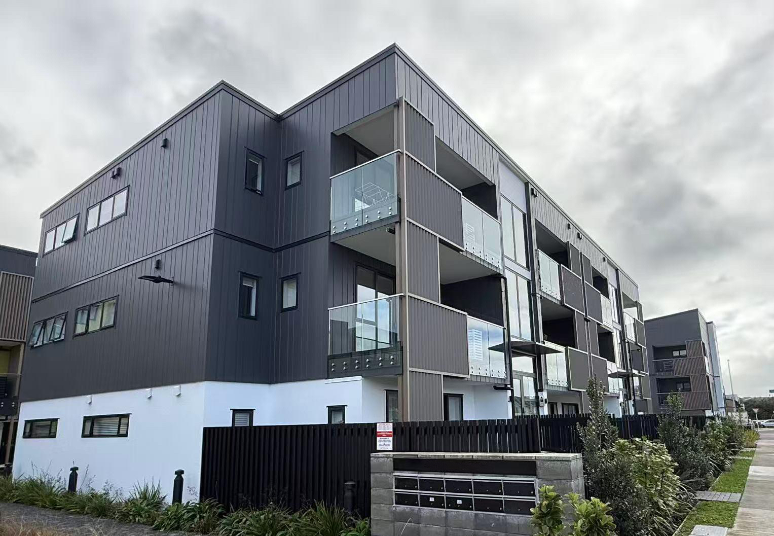 Slide 1 for 宽敞的公寓